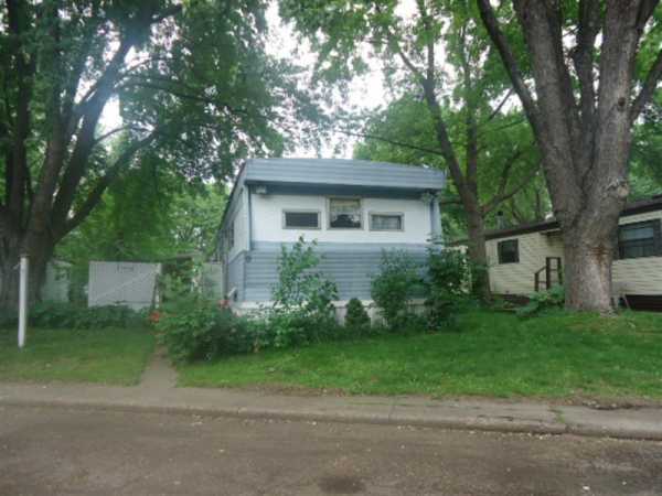 9 Orleans Ave