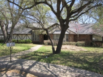210 Squirebrook Dr