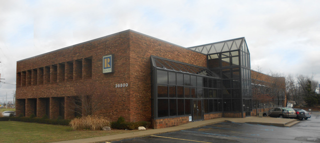 36800 Gratiot Ave