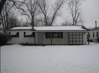 29 Boles Ave