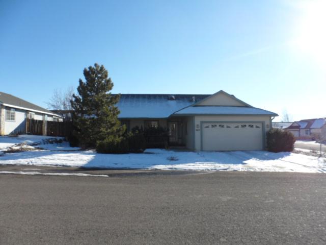 987 Ridgeview Dr