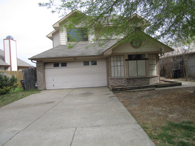 10128 Leatherwood Dr