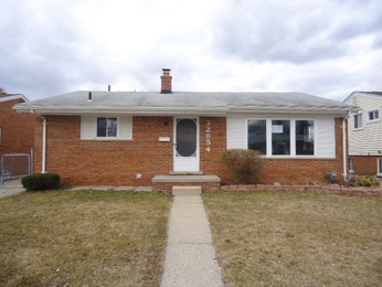 32854 Mackenzie Dr