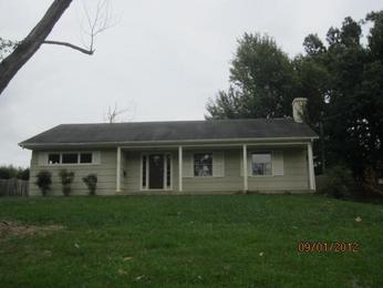 610 Echo Ln