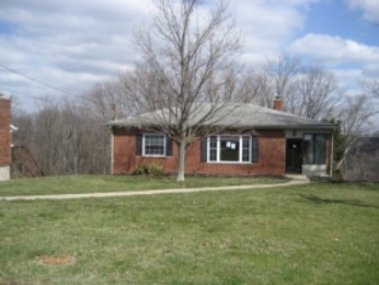674 Ridgeway Dr