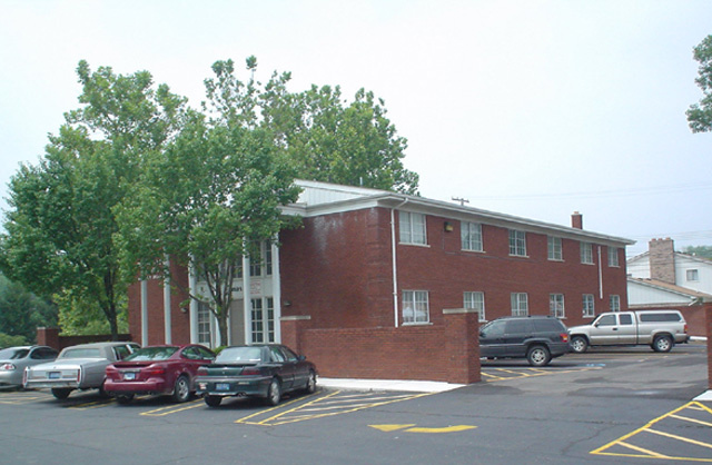 24525 Southfield Rd
