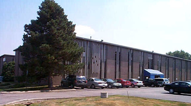 23999 Northwestern Hwy
