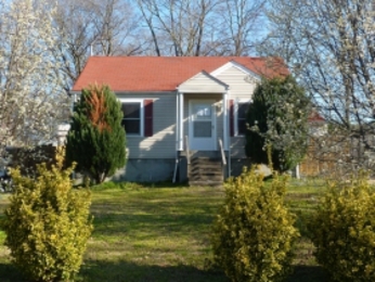 82 Lutie St