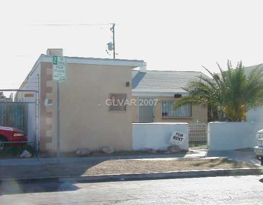 915 S. 1st Street