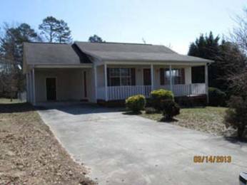 211 Buck Blvd SE