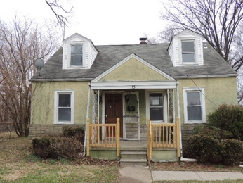 13 Lambson Ln