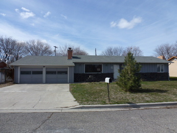 229 Applewood Drive