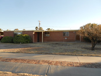 5202 East 23rd Street
