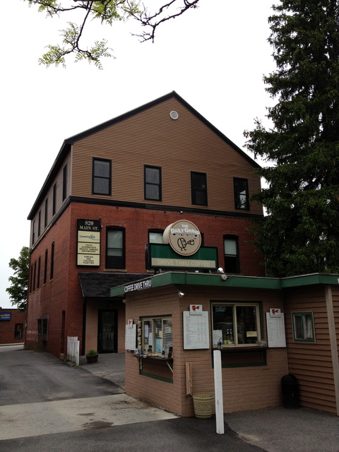 820 Main St