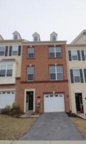 118 Darden Ct E