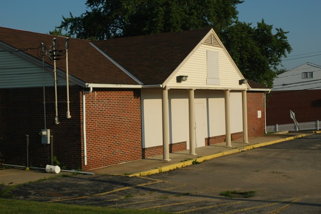 1031 Post Rd