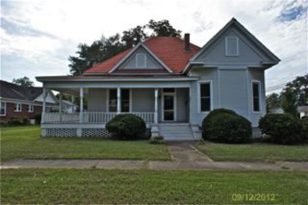 201 S Broadway Ave