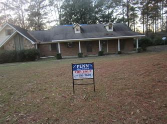 82 Pierce Ln