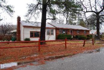 3611 Hemlock Ave