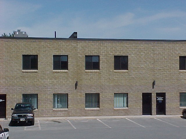 10B Industrial Way