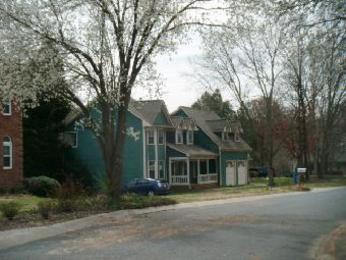 2006 Planters Knoll Dr