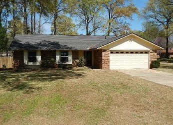 9009 Dogwood Trl