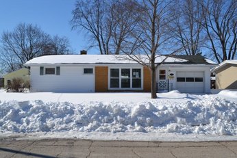 40 S Kayser St