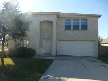 1107 Purple Martin Dr