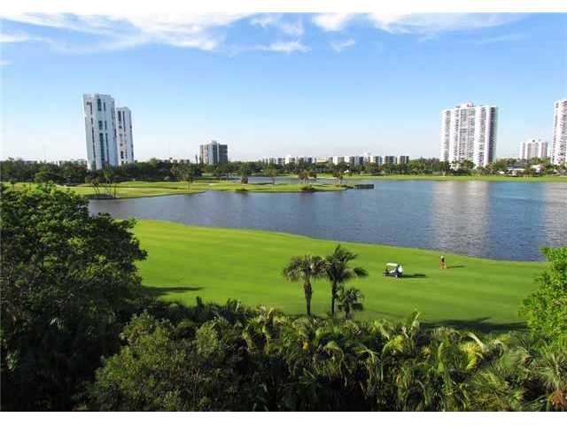 19900 E COUNTRY CLUB DR # 210
