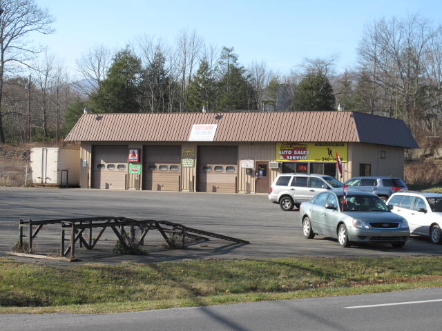 Route 32 & Harry Wells Rd