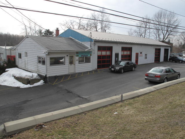 887 Flatbush Rd
