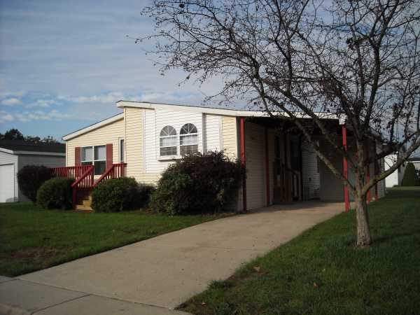 6902 Country Lane