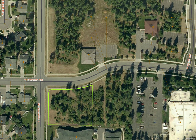 Canfield Avenue and Pinegrove Drive