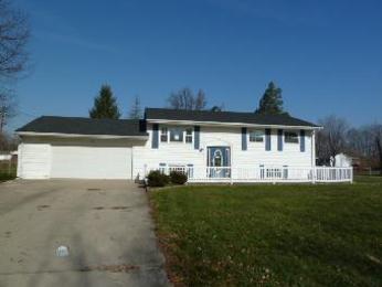 1024 Poinciana Dr