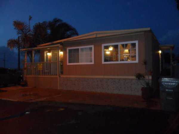 1800 Cypress