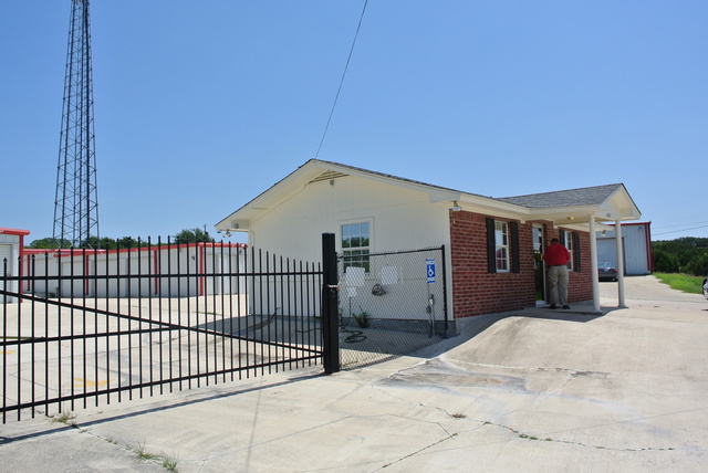 16969 FM 439