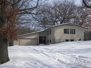 3825 Plymouth Rd