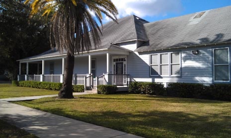 402 E 7th Ave