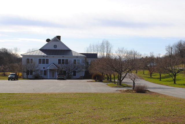 1453 Route 107