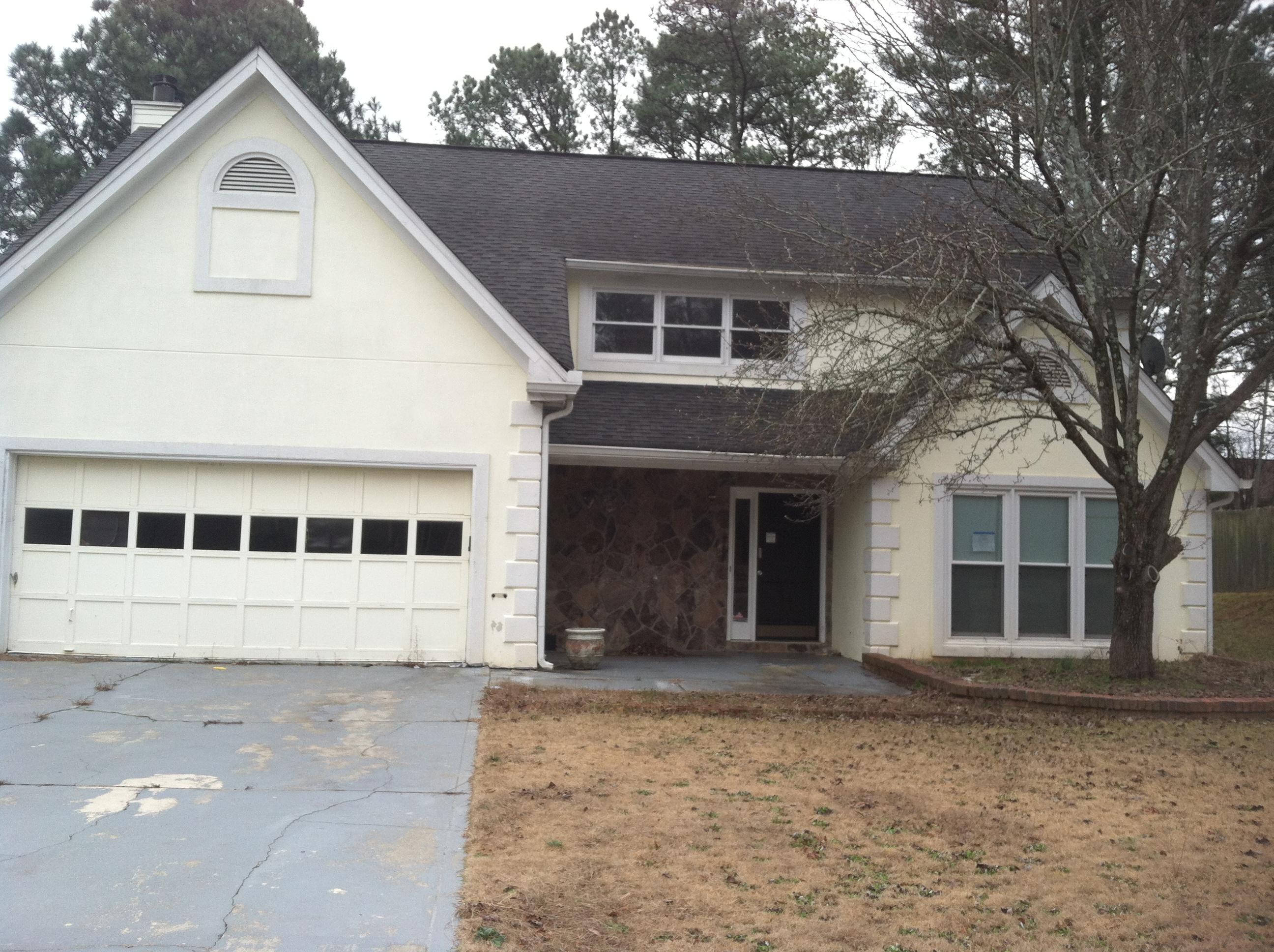 4225 Pineset Drive