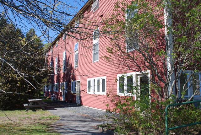 16 Hemlock Ridge Dr