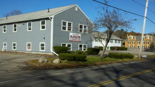 6 Oak Grove Avenue