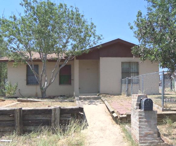 2412 Lamar Drive
