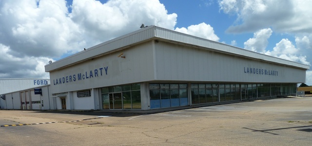 3940 Highway 80 West and Robinson Road