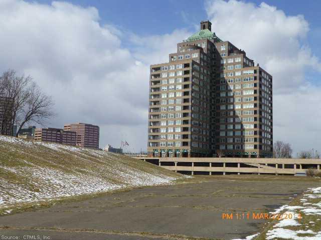235 E River Dr Apt 1202