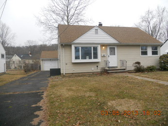409 Mountain Ave