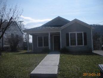 447 Albemarle Ave SE