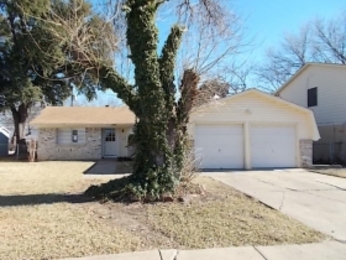 2844 Live Oak Dr