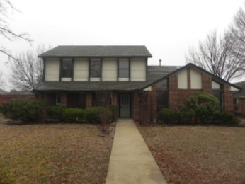 3301 Darion Ln