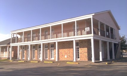 435 Lapalco Blvd.